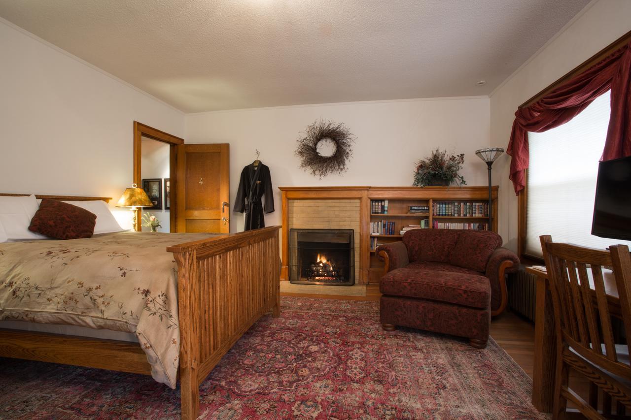 Stewart Inn Wausau Luaran gambar