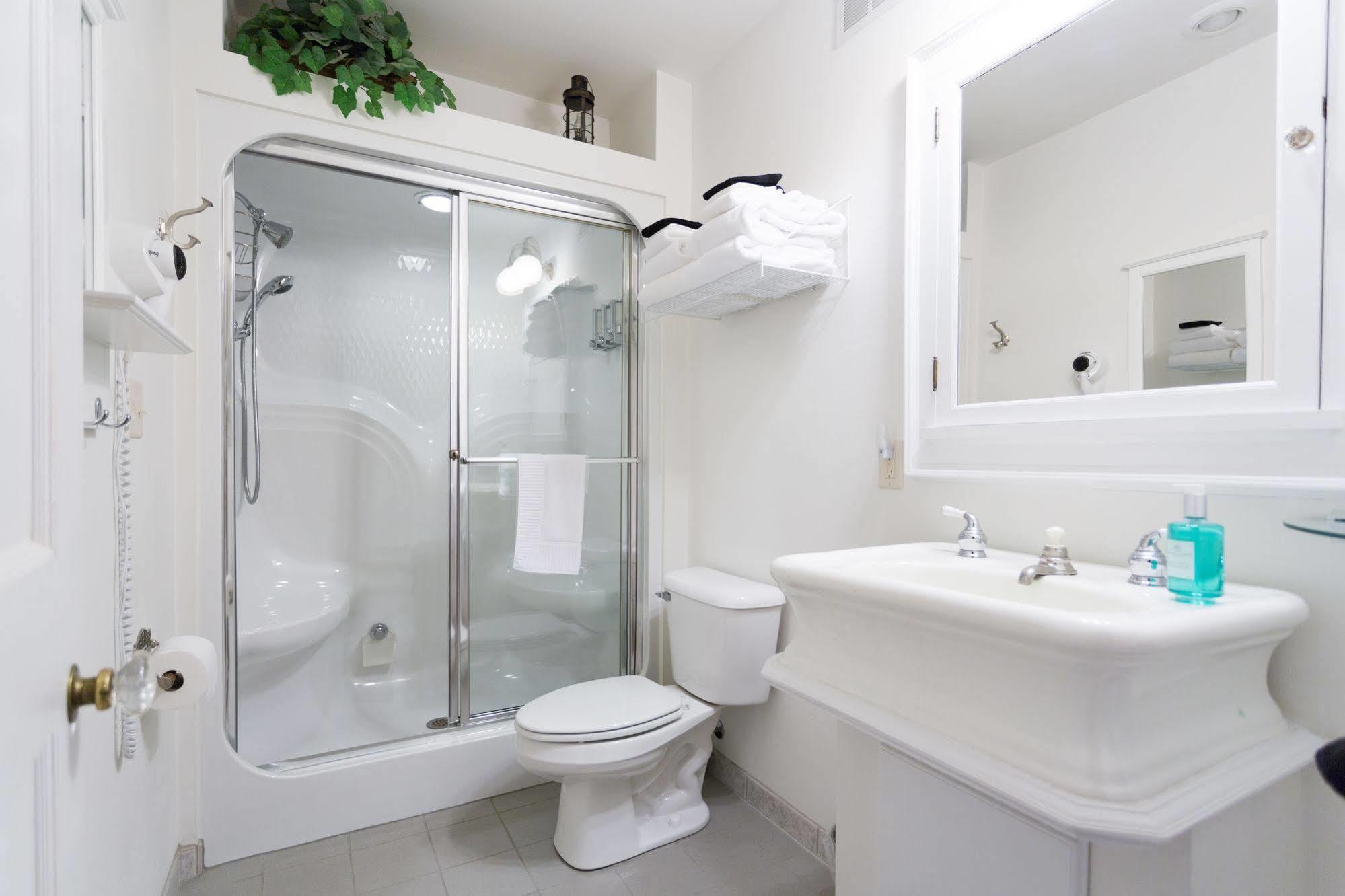 Stewart Inn Wausau Luaran gambar