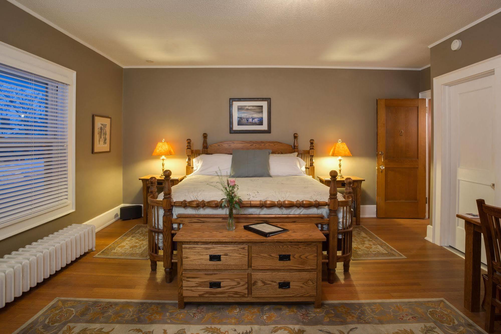 Stewart Inn Wausau Luaran gambar